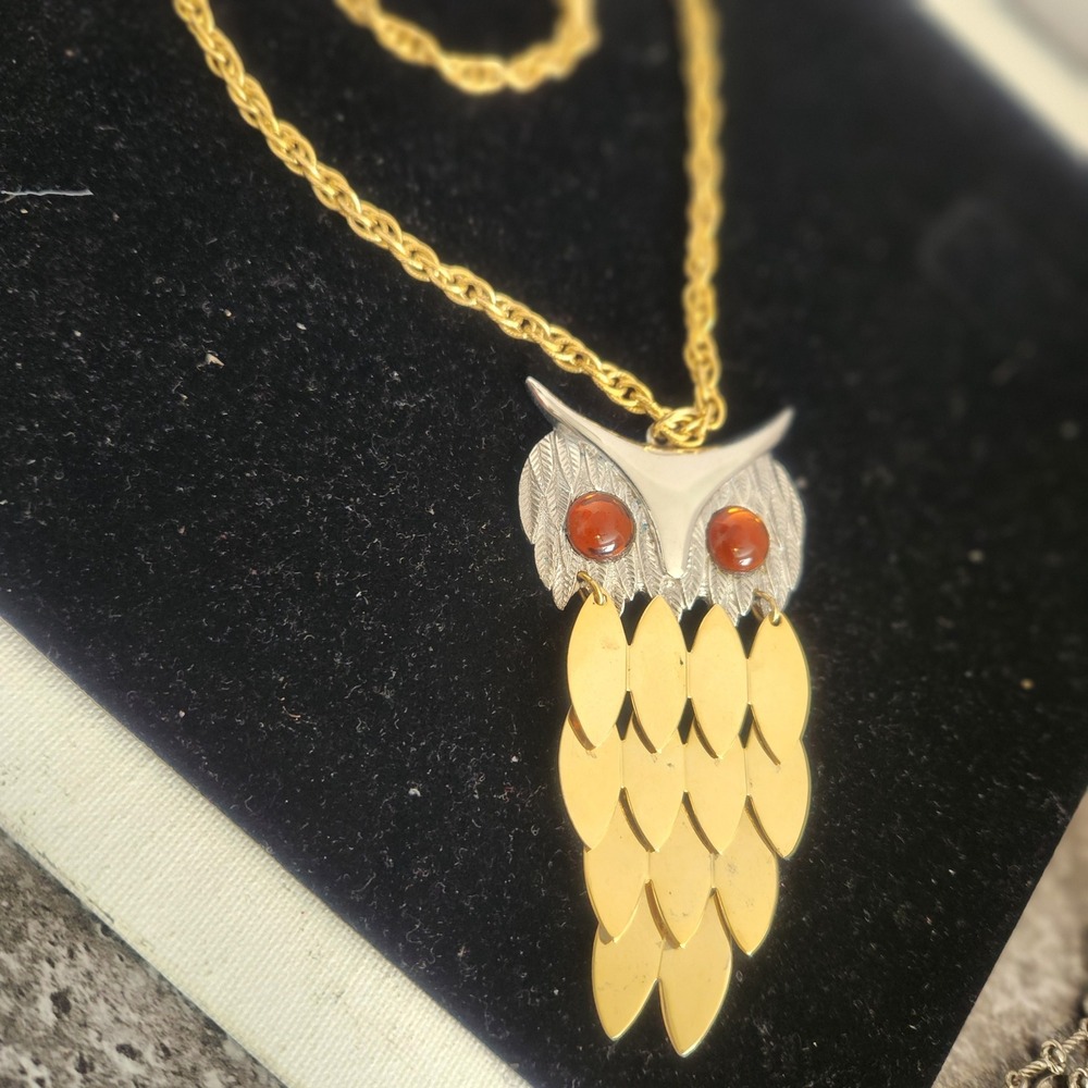 Vintage Articulated Owl Pendant Necklace Gold Silver Tone Amber Eyes Boho large - Picture 3 of 13